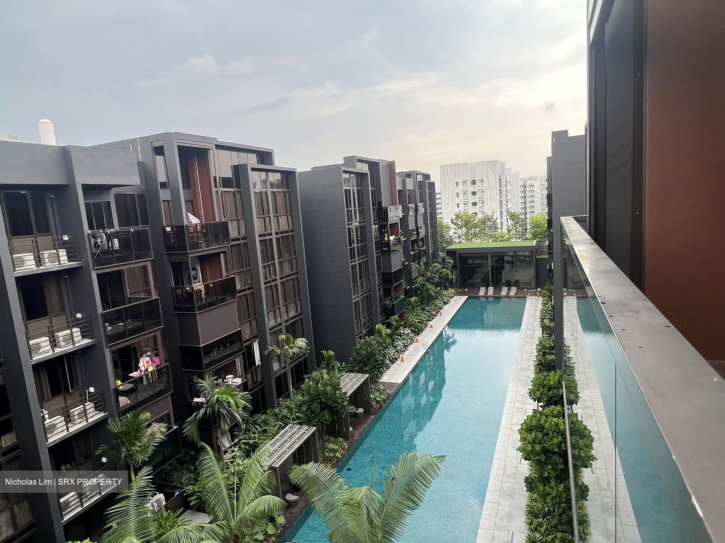 The Commodore (D27), Condominium #580299041